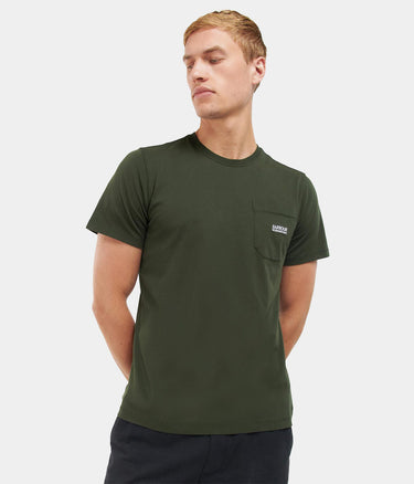 BARBOUR INTERNATIONAL RADOK POCKET TEE FOREST - Shoelosophie