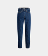 LEVI'S WOMENS 80s MOM JEANS RUNNING ERRANDS - Shoelosophy