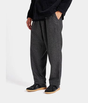 UNIVERSAL WORKS OXFORD PANT LEVISHAM WOOL MIX 31157 BLACK - Shoelosophy