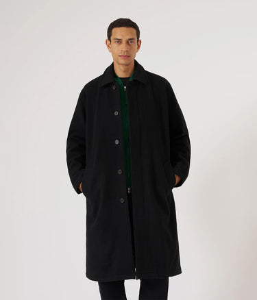 UNIVERSAL WORKS MOWBRAY MAC COAT 33104 BLACK